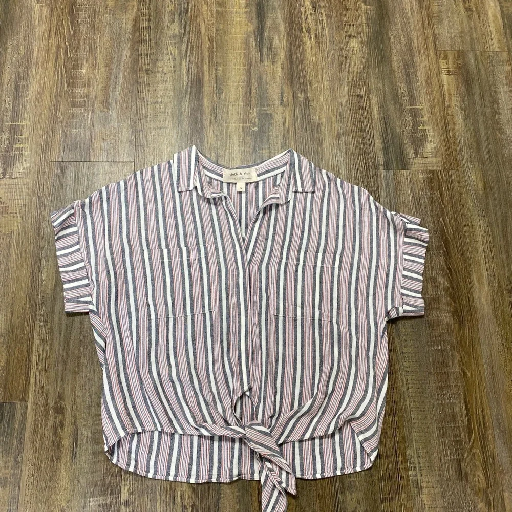 Cloth And Stone Striped Button-Up Tie-Front Top Rayon Linen Blend‎
